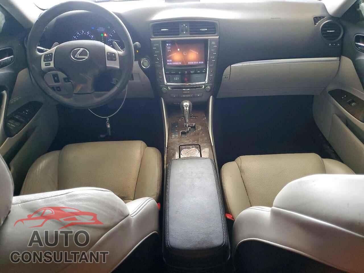 LEXUS IS 2013 - JTHCF5C24D5062109