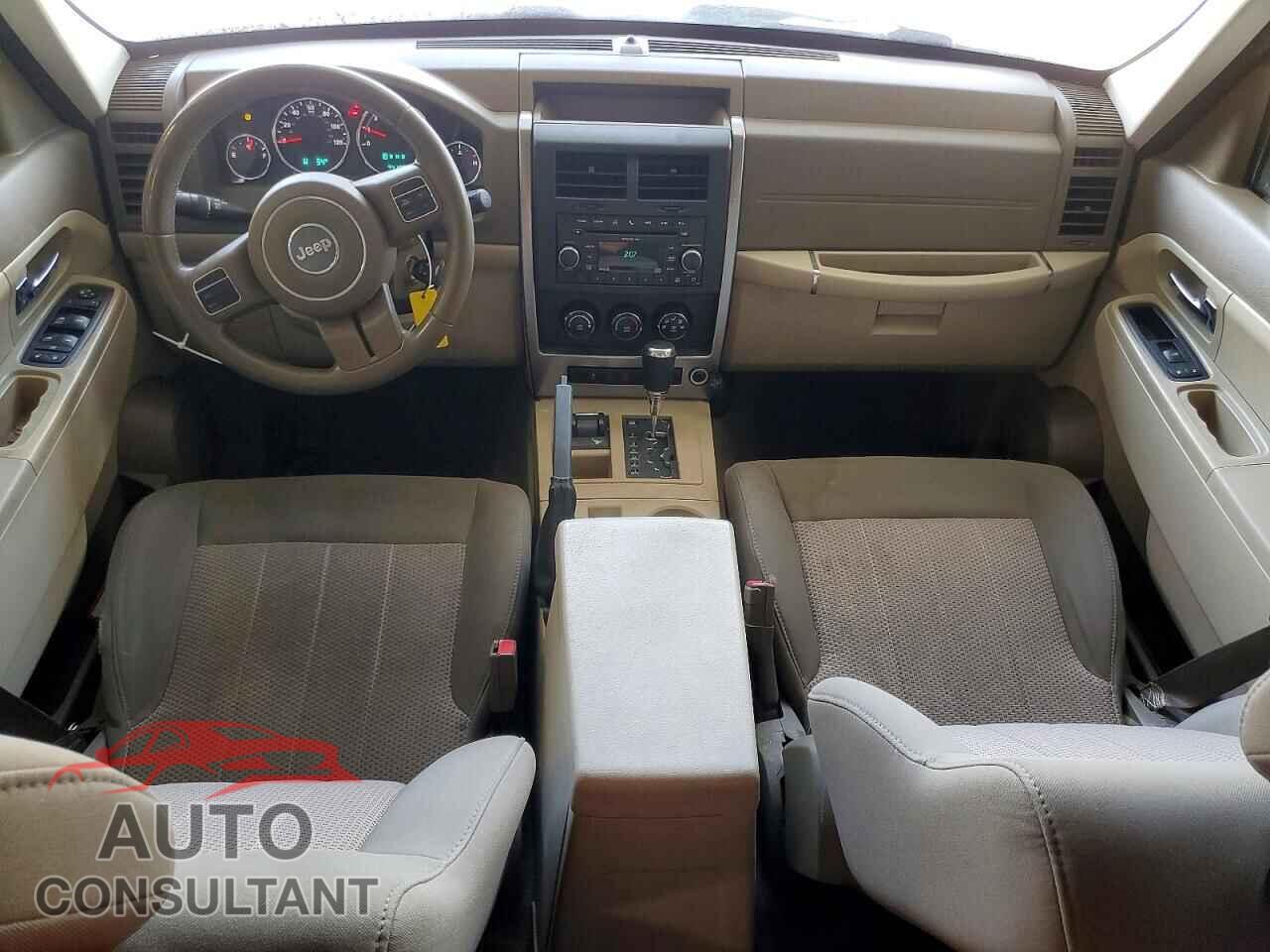 JEEP LIBERTY 2011 - 1J4PN2GK0BW555270