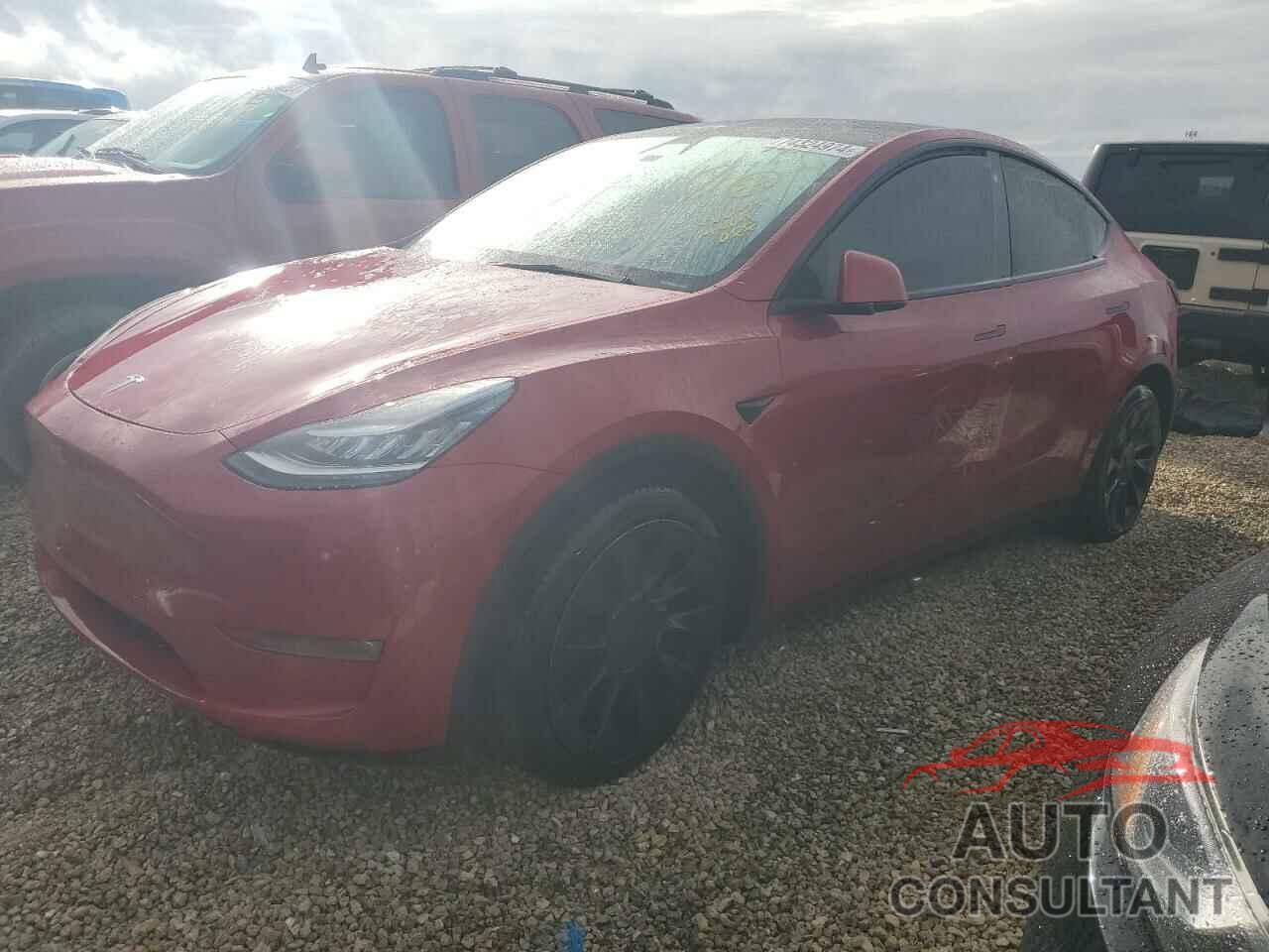 TESLA MODEL Y 2021 - 5YJYGDEE4MF111524