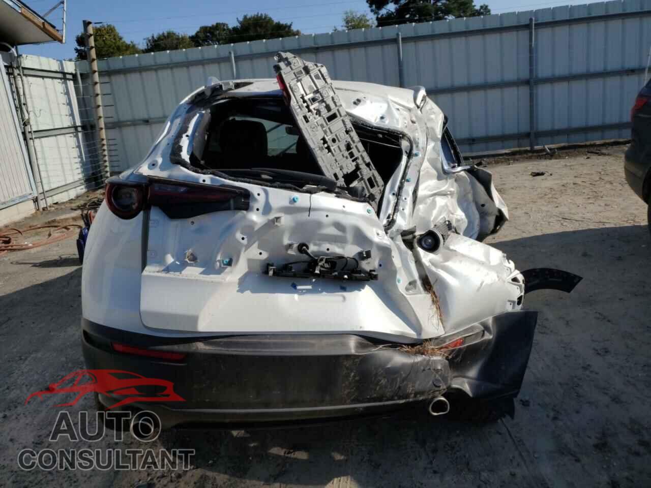 MAZDA CX30 2023 - 3MVDMBBM2PM539033