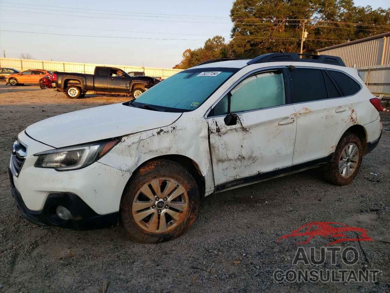 SUBARU OUTBACK 2018 - 4S4BSAFC4J3308326