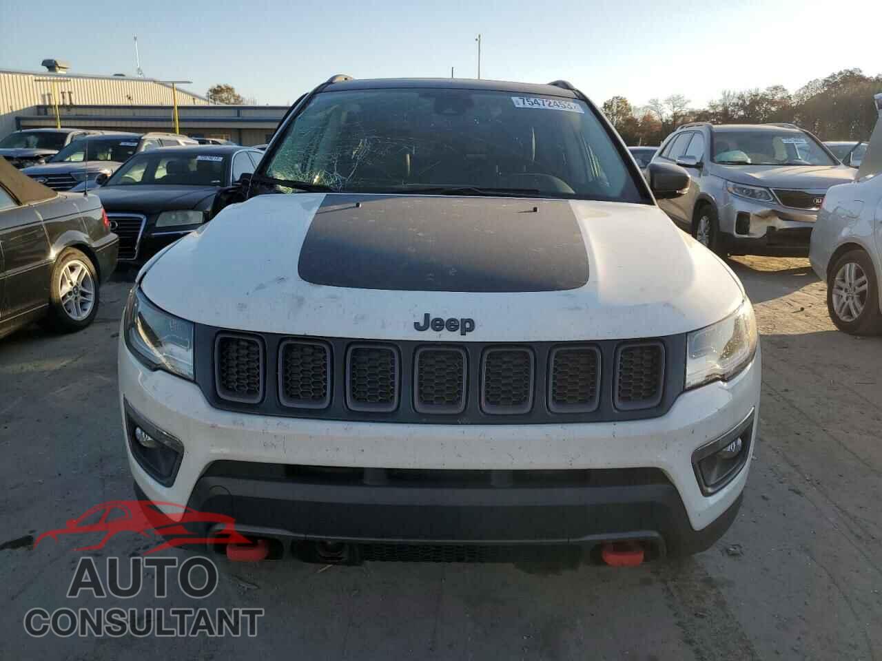 JEEP COMPASS 2019 - 3C4NJDDB2KT660407