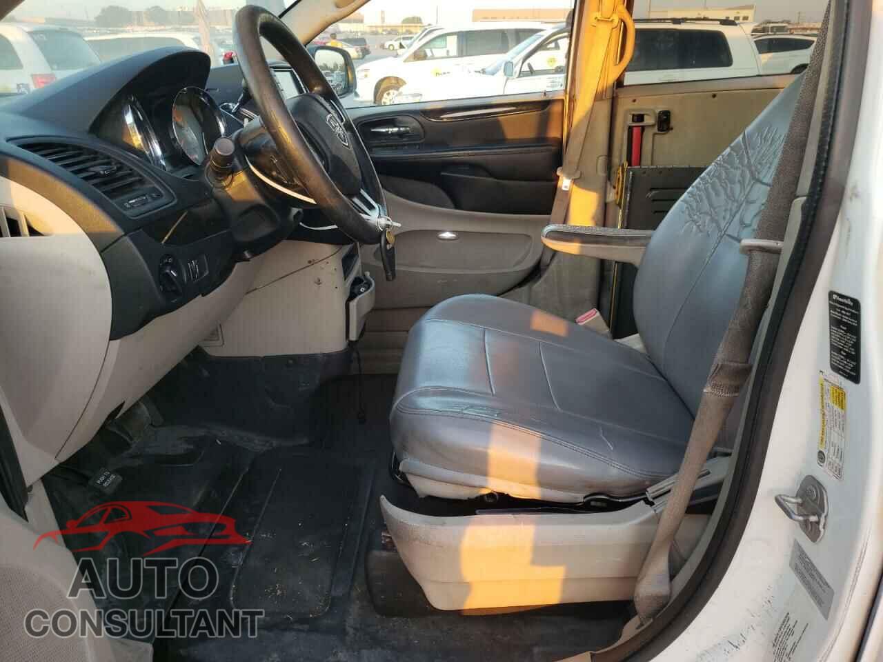 DODGE CARAVAN 2017 - 2C4RDGBG9HR768043