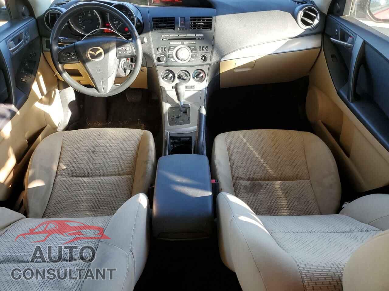 MAZDA 3 2010 - JM1BL1SG8A1328617