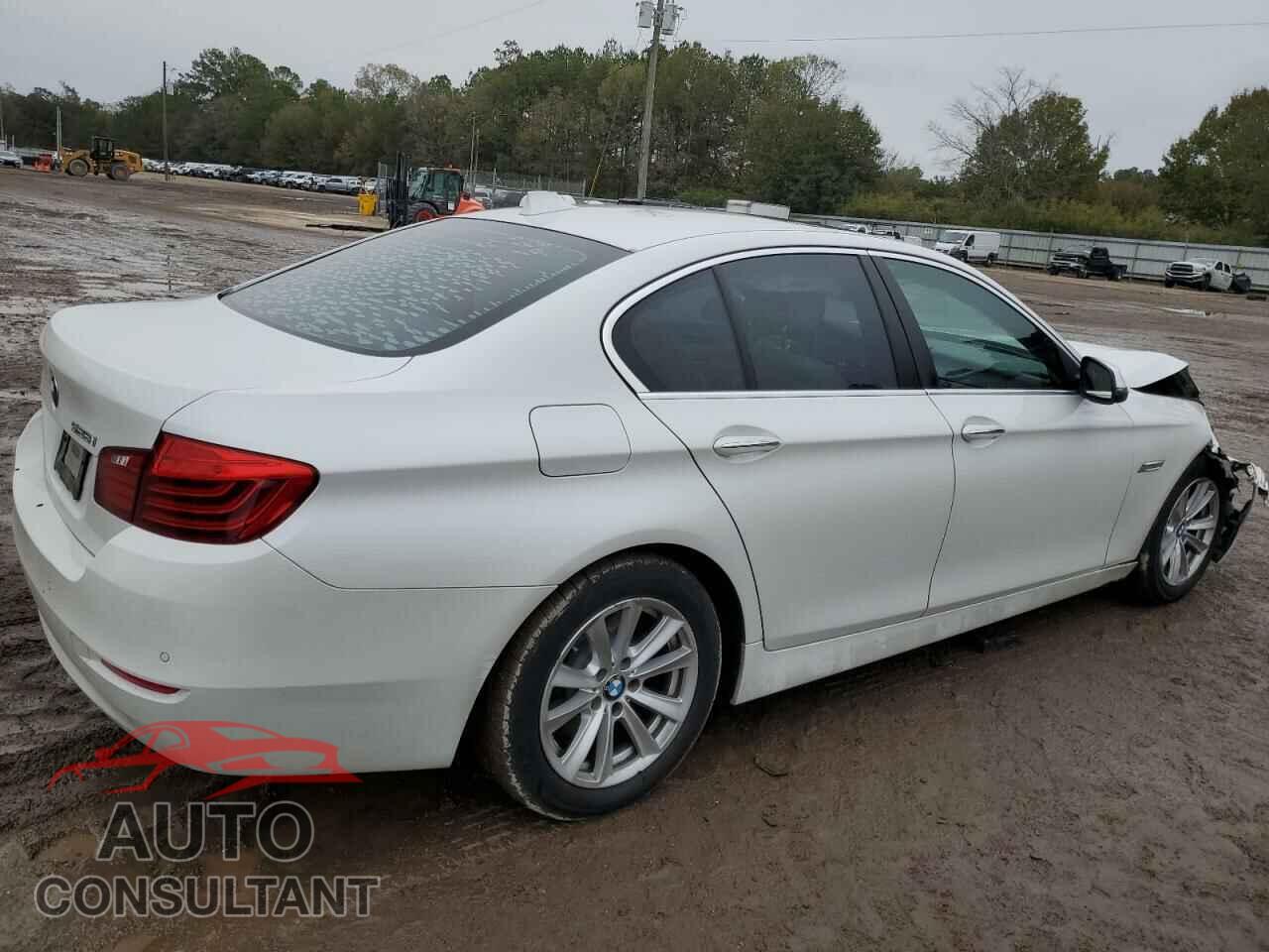 BMW 5 SERIES 2015 - WBA5A5C58FD522252