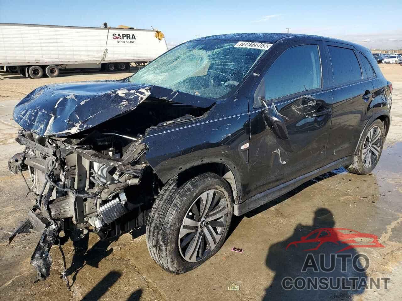 MITSUBISHI OUTLANDER 2022 - JA4APUAU9NU015356