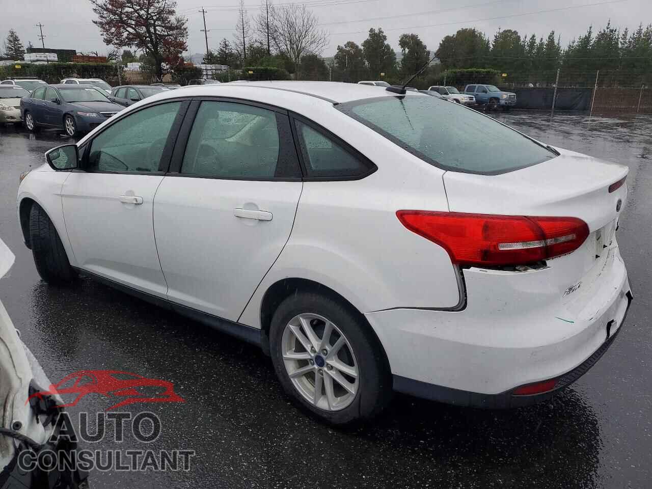 FORD FOCUS 2018 - 1FADP3F27JL241471