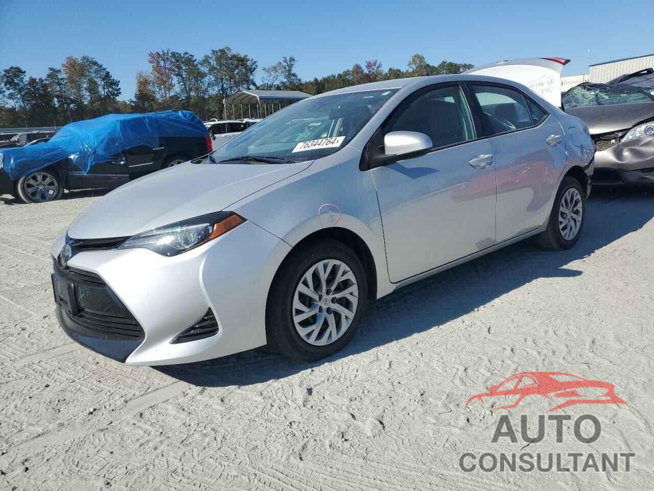TOYOTA COROLLA 2018 - 2T1BURHE1JC043917