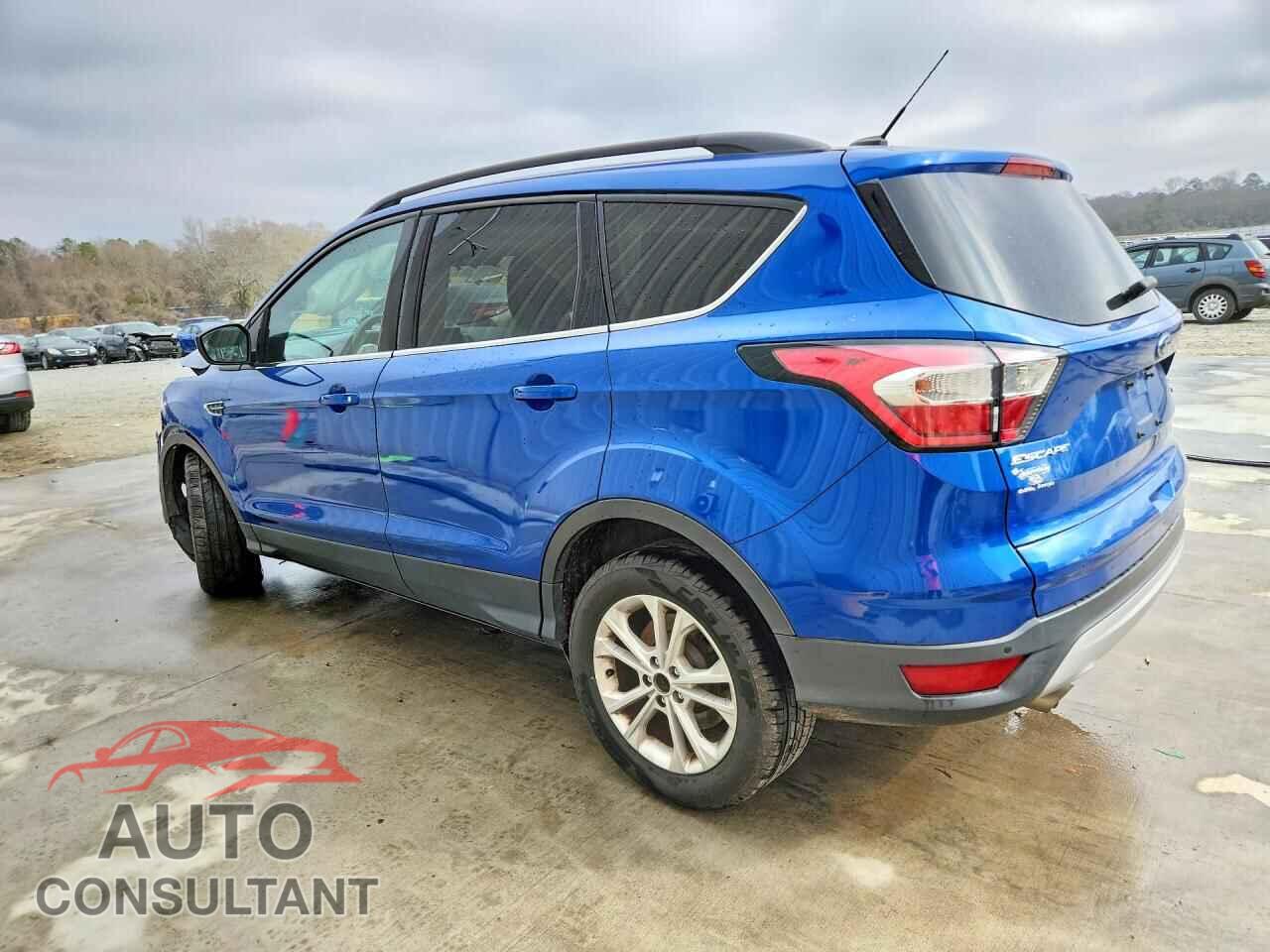 FORD ESCAPE 2017 - 1FMCU0GD7HUC33349