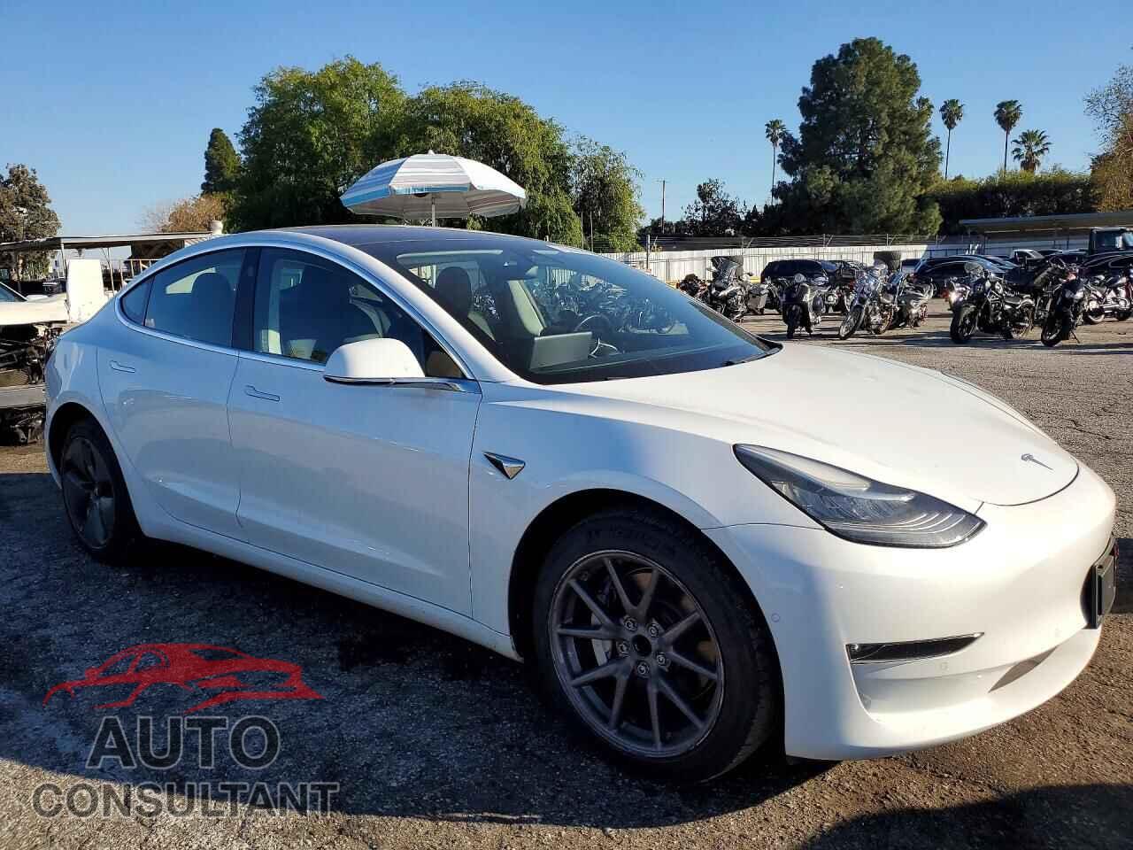 TESLA MODEL 3 2018 - 5YJ3E1EA2JF049399