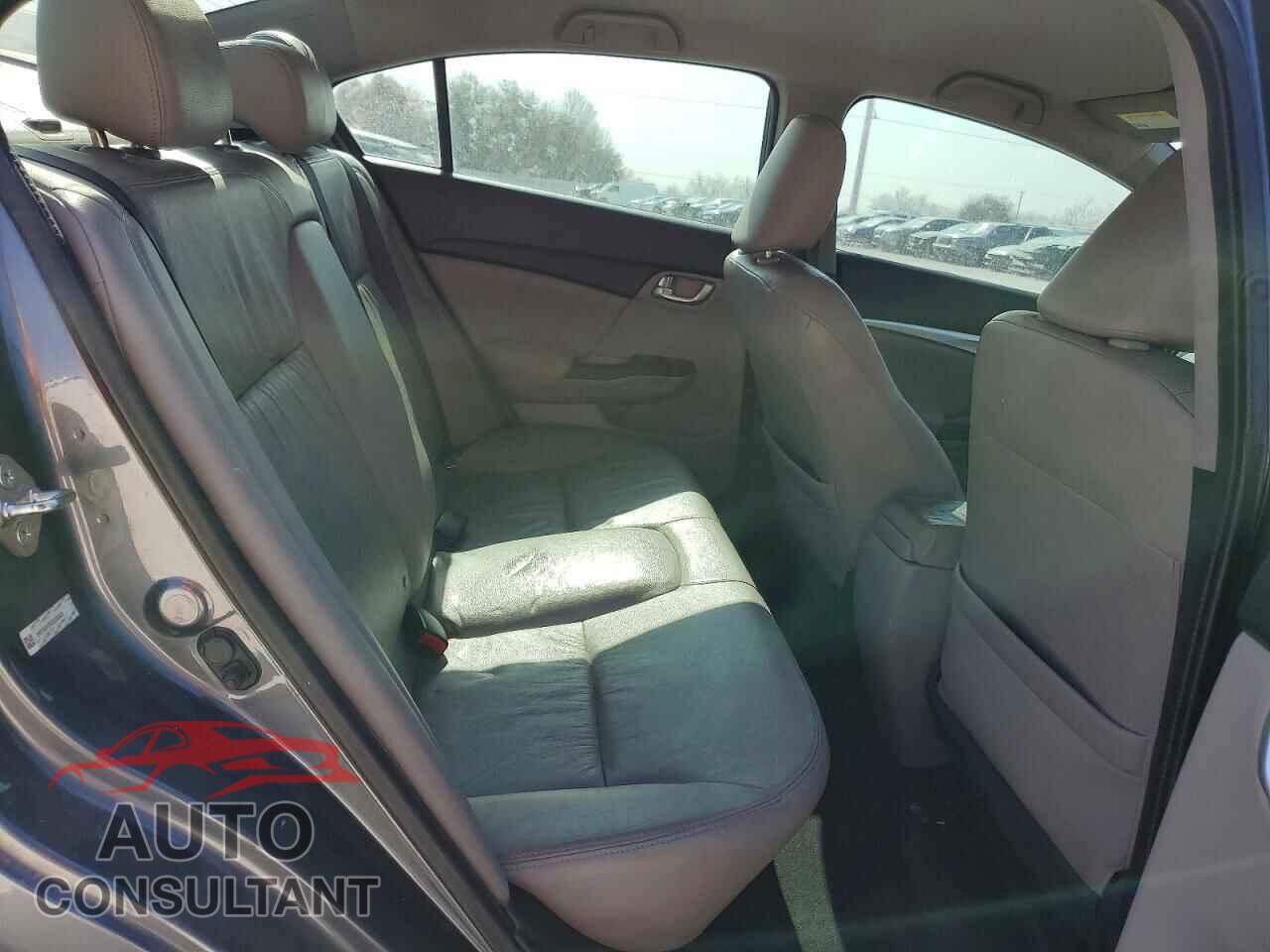 HONDA CIVIC 2013 - 19XFB4F39DE000637