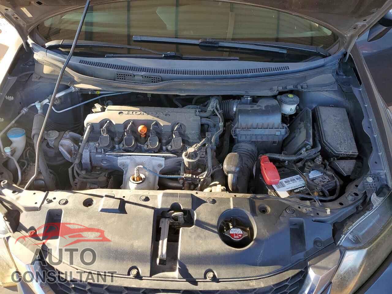 HONDA CIVIC 2013 - 2HGFB2F55DH548923