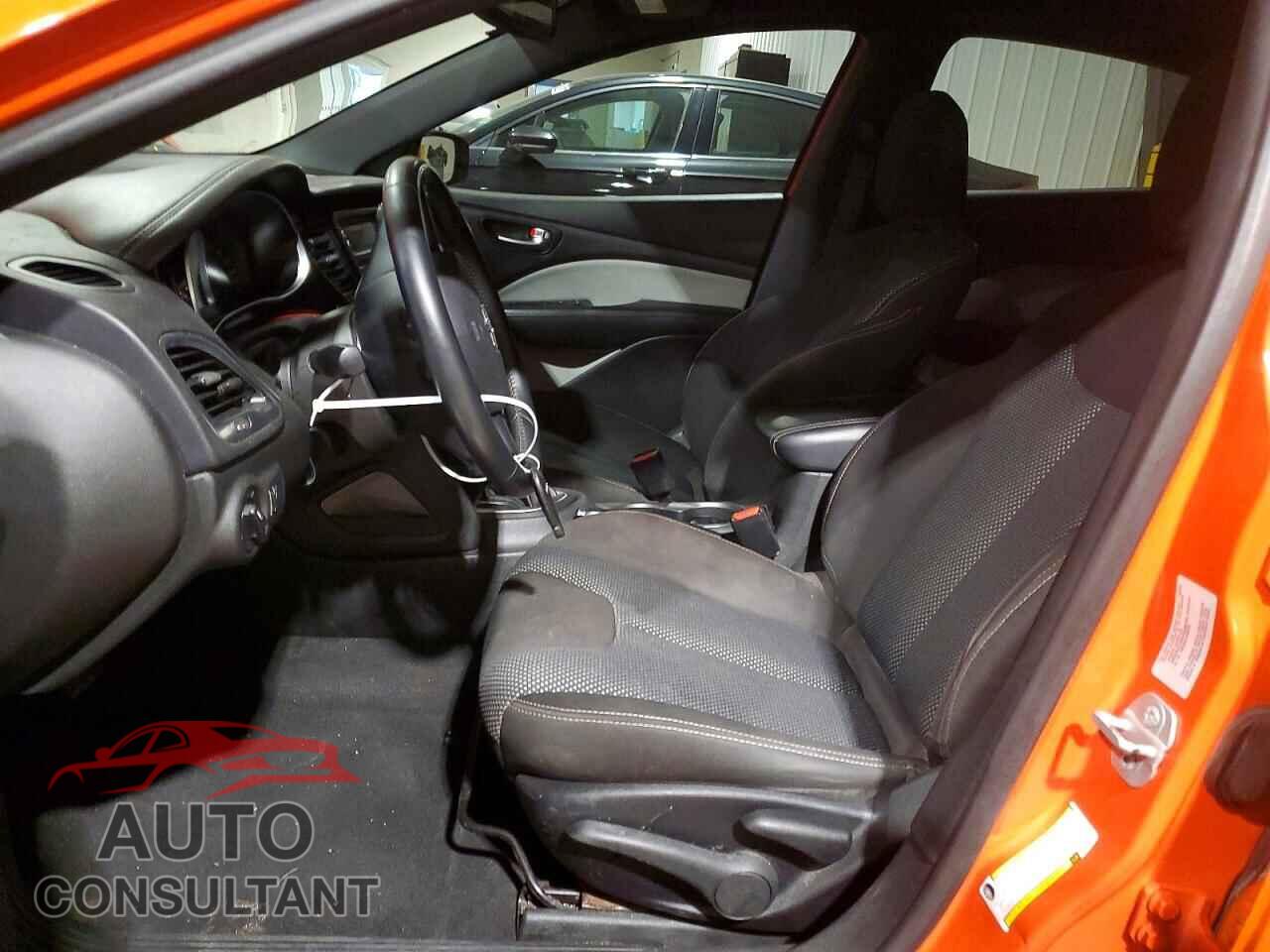 DODGE DART 2015 - 1C3CDFBB3FD266377
