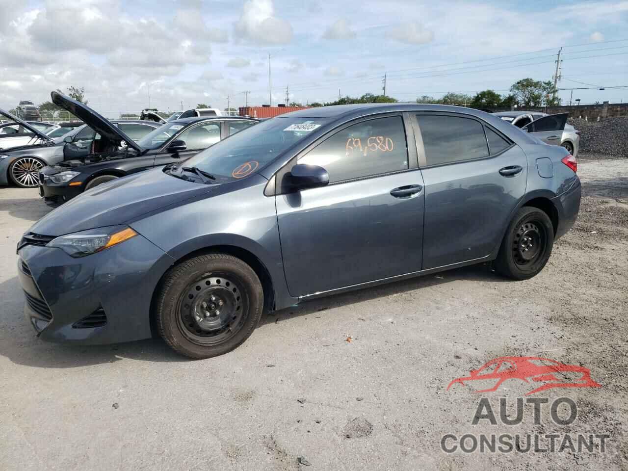 TOYOTA COROLLA 2018 - 5YFBURHE7JP853469