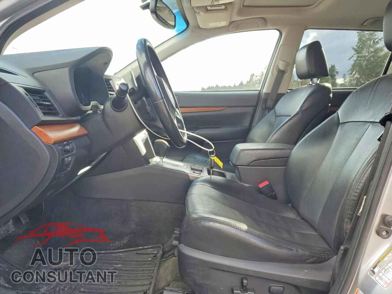 SUBARU OUTBACK 2013 - 4S4BRBKC0D3202175