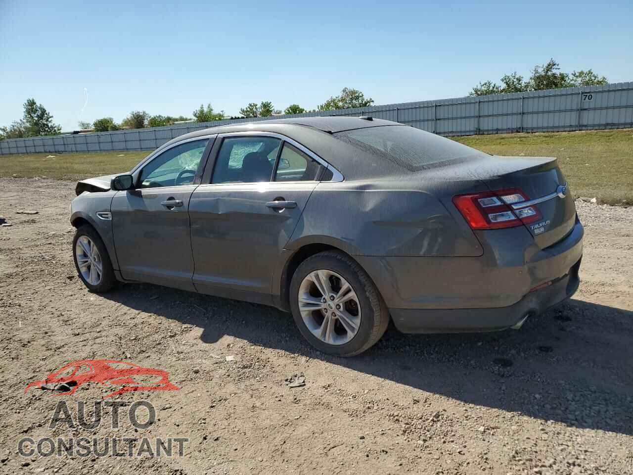 FORD TAURUS 2015 - 1FAHP2E83FG181674