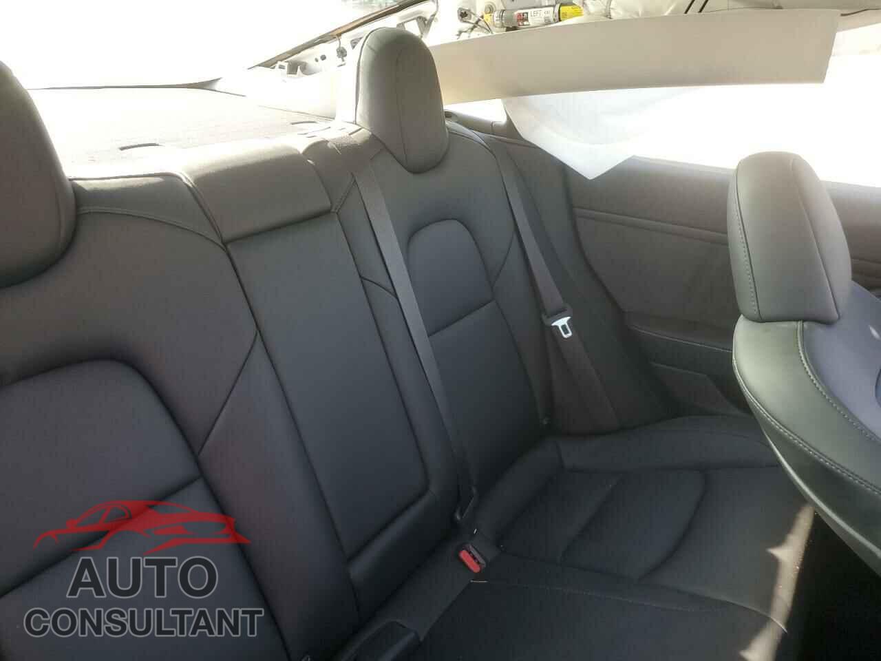 TESLA MODEL 3 2023 - 5YJ3E1EA3PF614459