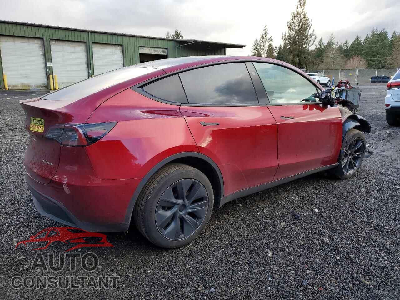 TESLA MODEL Y 2024 - 7SAYGAEE7RF169524
