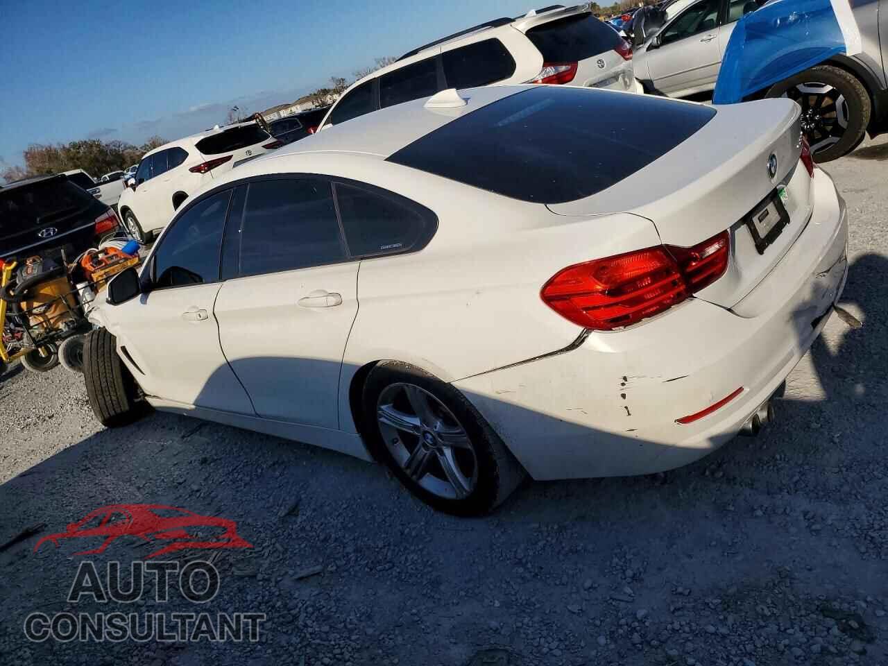 BMW 4 SERIES 2015 - WBA4A5C59FG051710