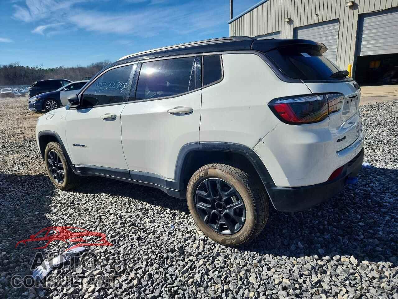 JEEP COMPASS 2021 - 3C4NJDDB6MT529337