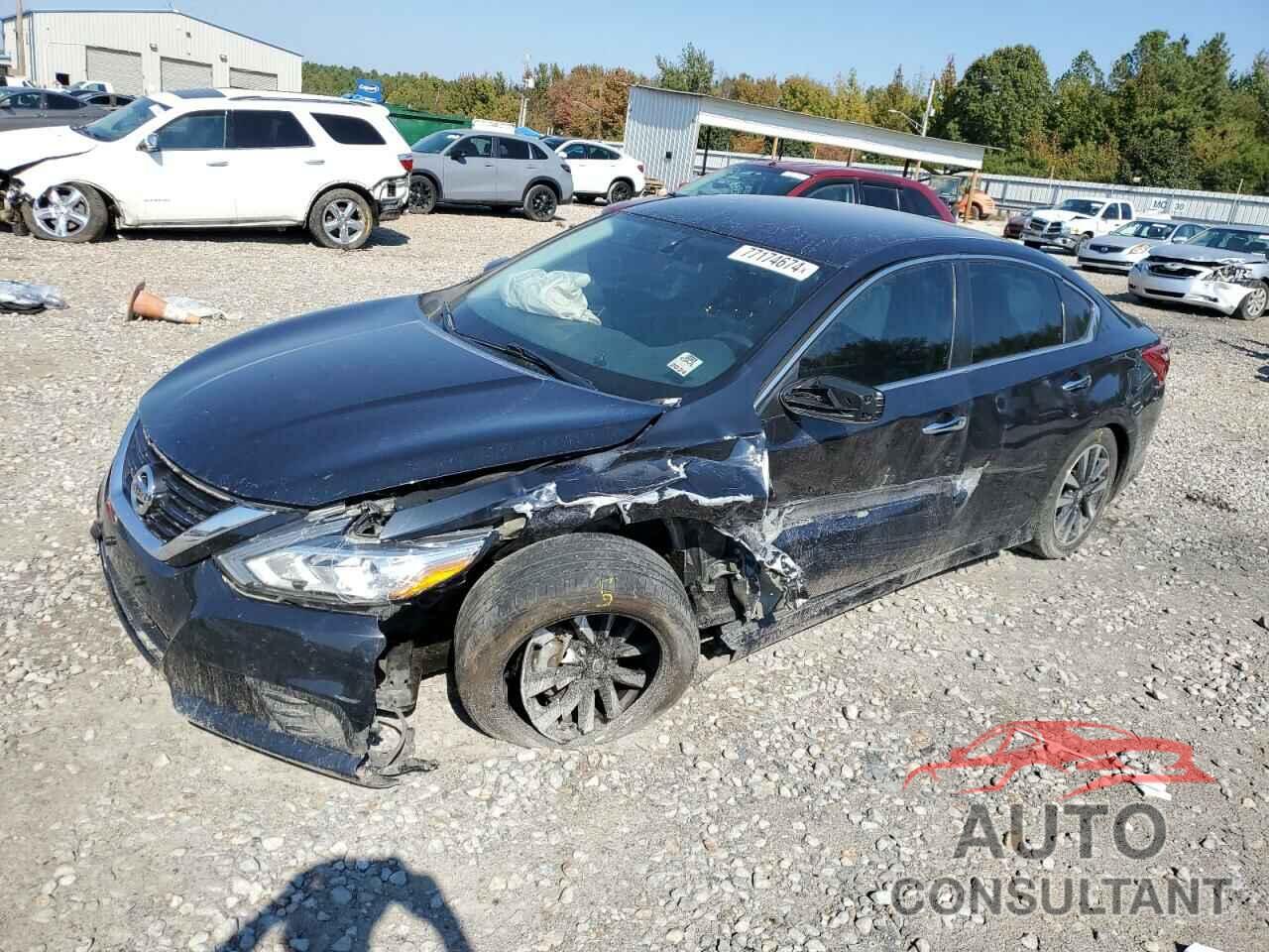 NISSAN ALTIMA 2018 - 1N4AL3AP1JC166350