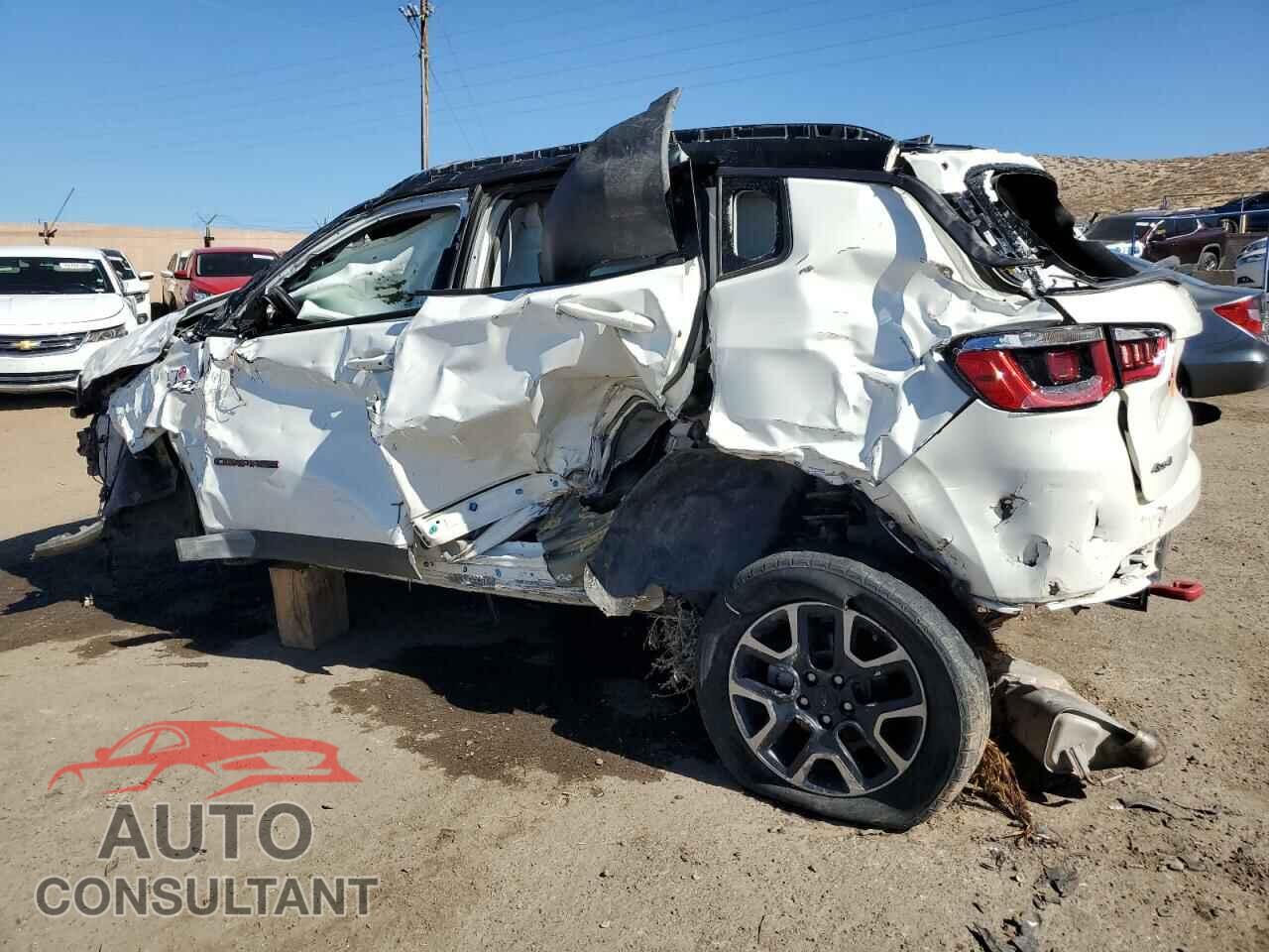 JEEP COMPASS 2019 - 3C4NJDDBXKT696703