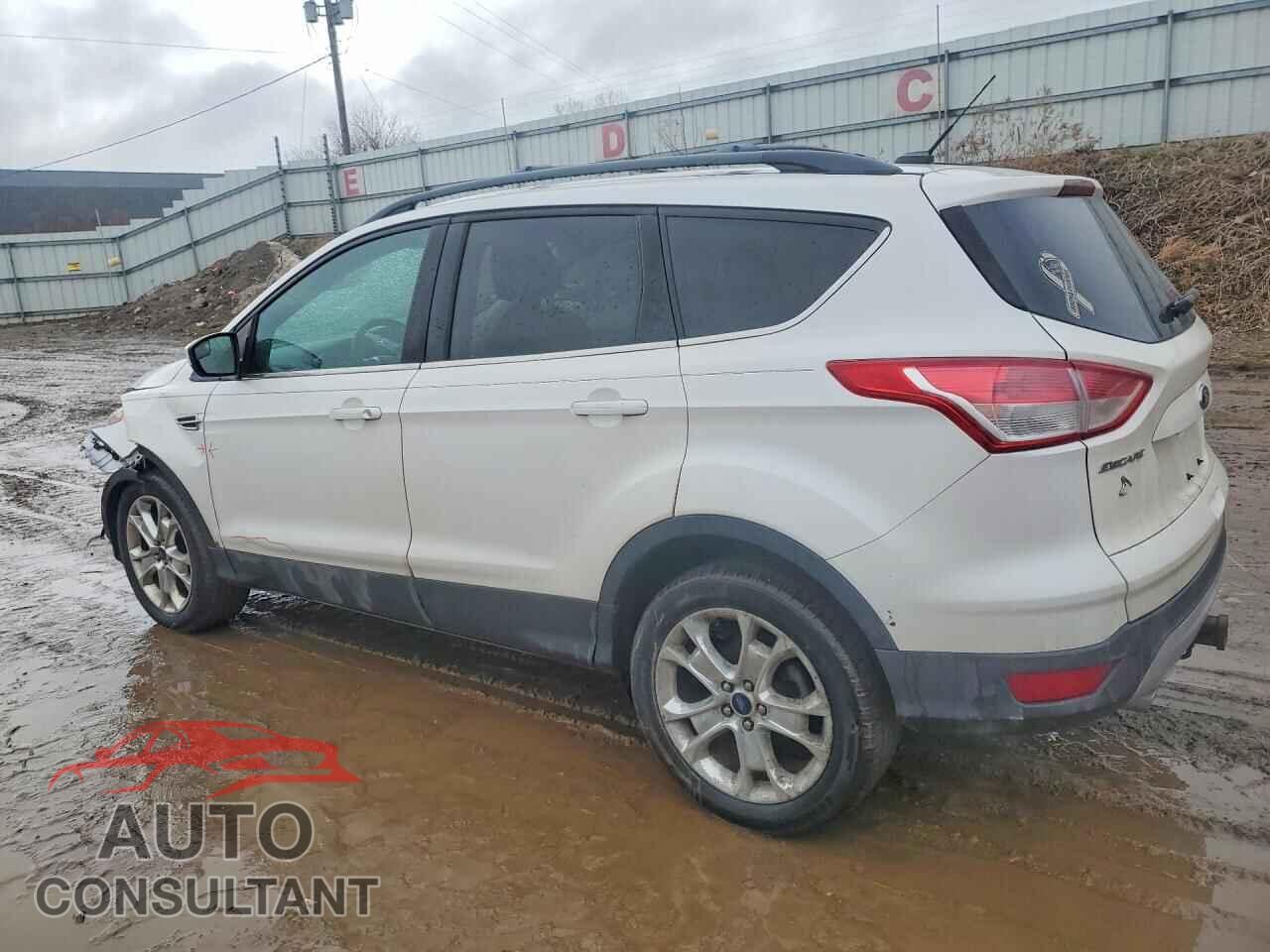 FORD ESCAPE 2013 - 1FMCU9G98DUD51839