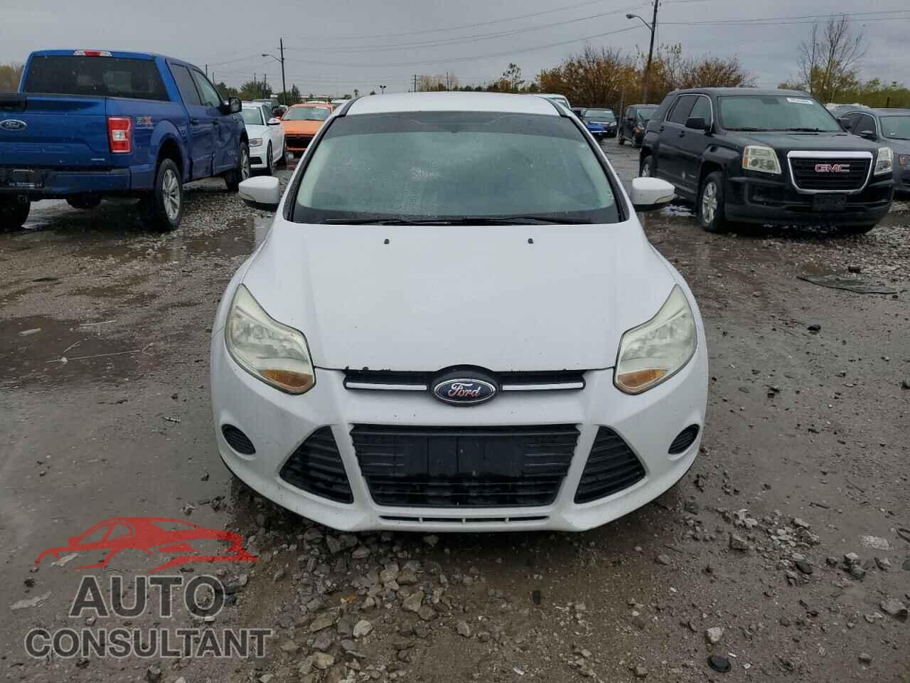 FORD FOCUS 2014 - 1FADP3F21EL301072