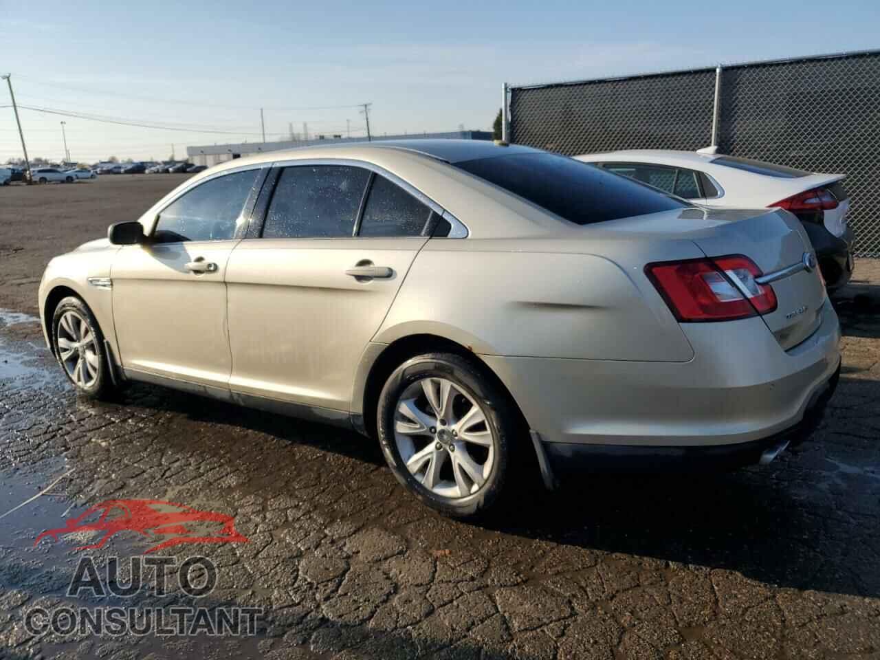 FORD TAURUS 2011 - 1FAHP2EW1BG178751