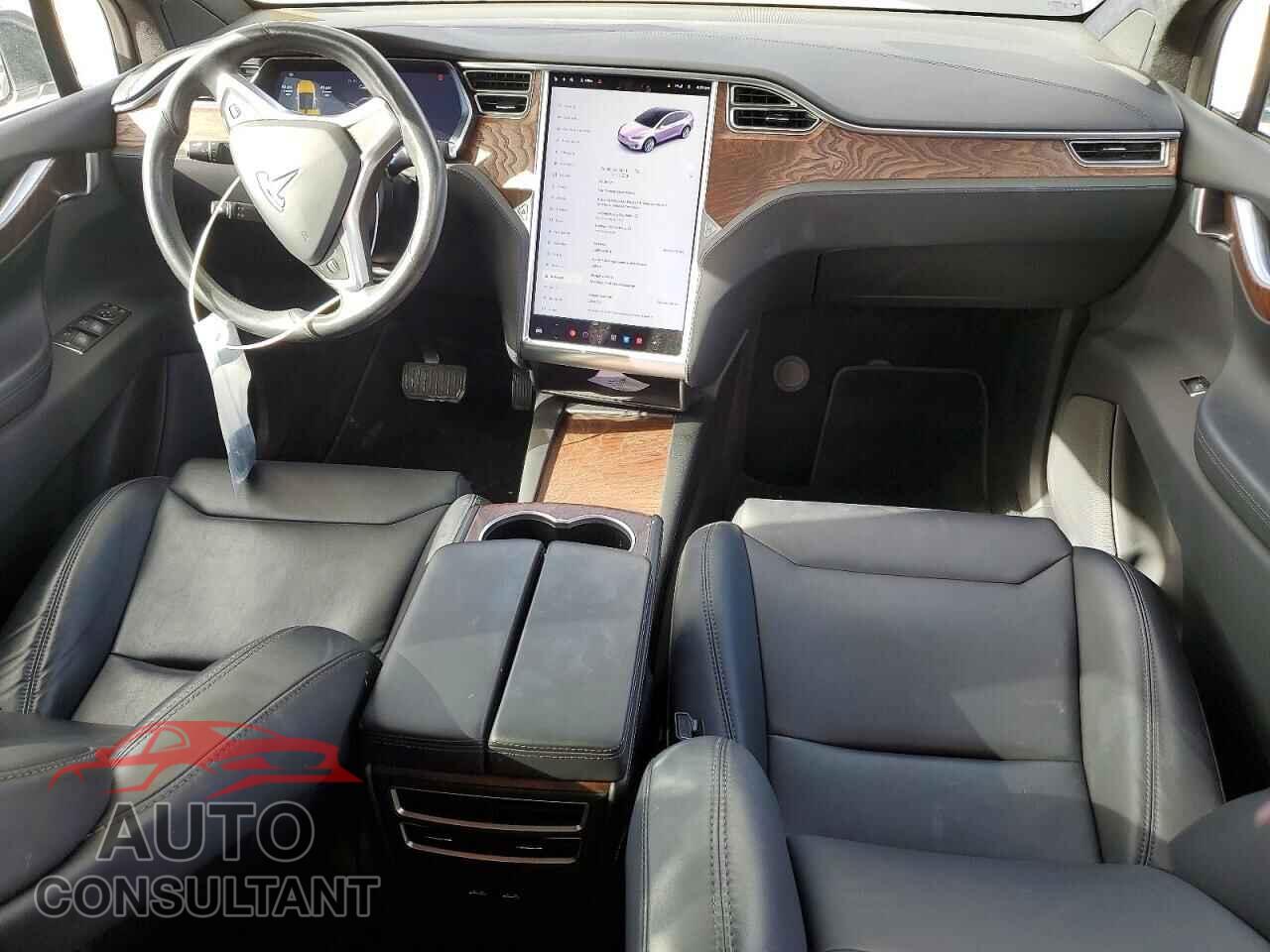 TESLA MODEL X 2017 - 5YJXCBE2XHF077841