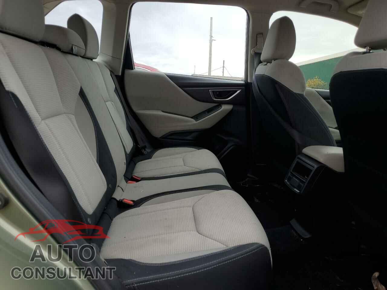 SUBARU FORESTER 2019 - JF2SKACC3KH522237