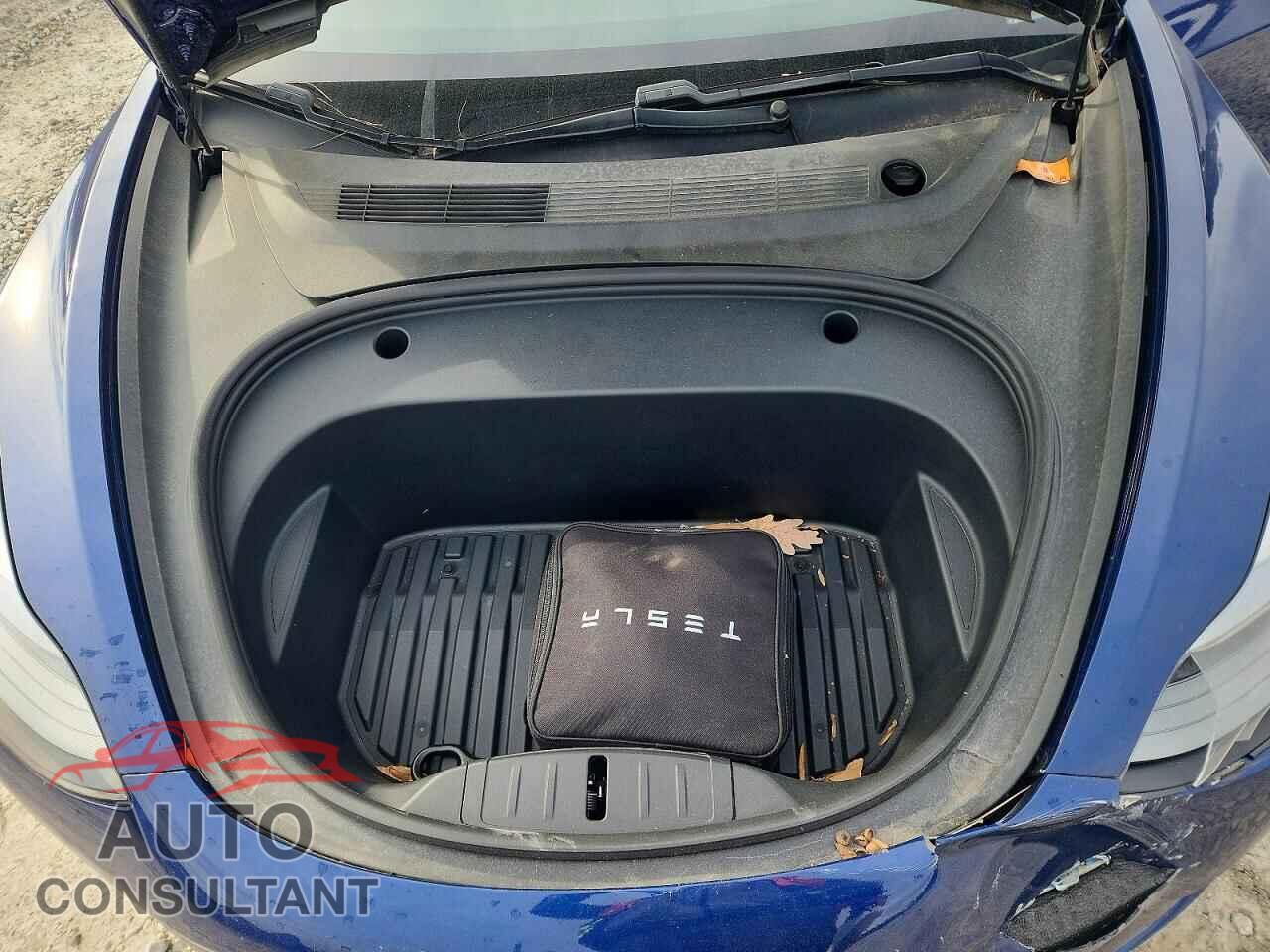 TESLA MODEL 3 2021 - 5YJ3E1EB9MF068125