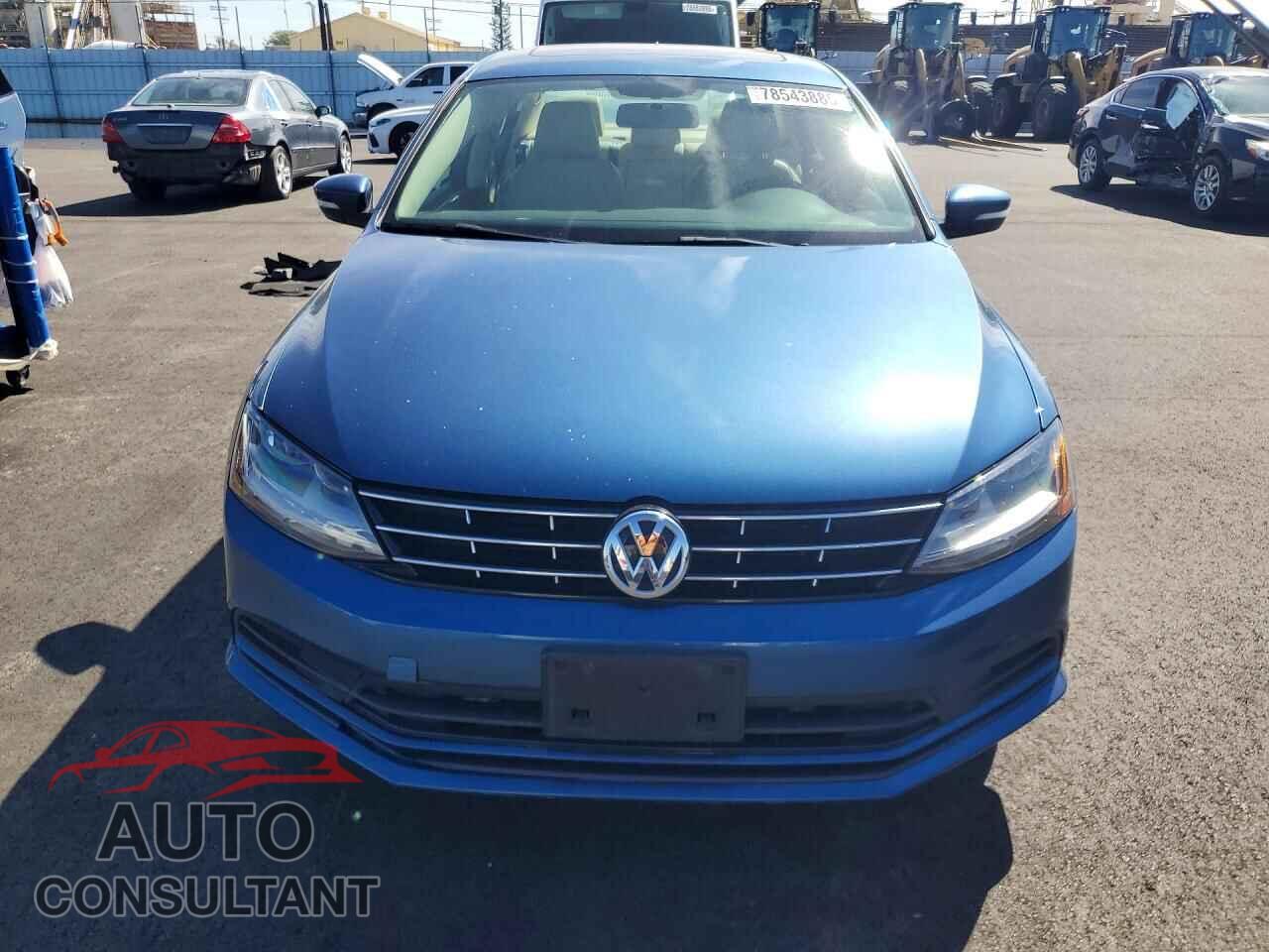 VOLKSWAGEN JETTA 2018 - 3VWDB7AJ8JM262906