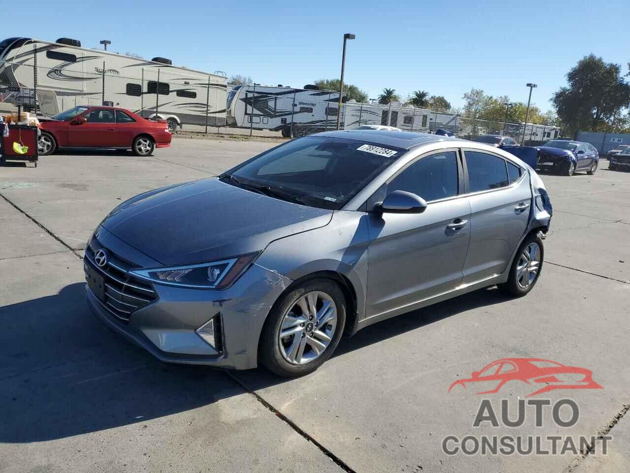 HYUNDAI ELANTRA 2019 - KMHD84LF9KU877627