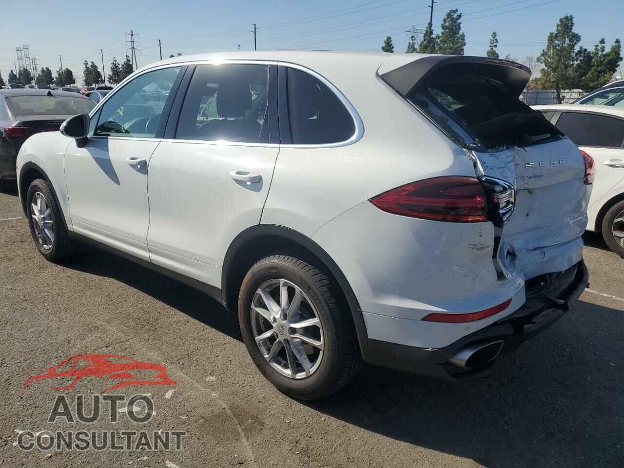 PORSCHE CAYENNE 2016 - WP1AA2A23GLA08159
