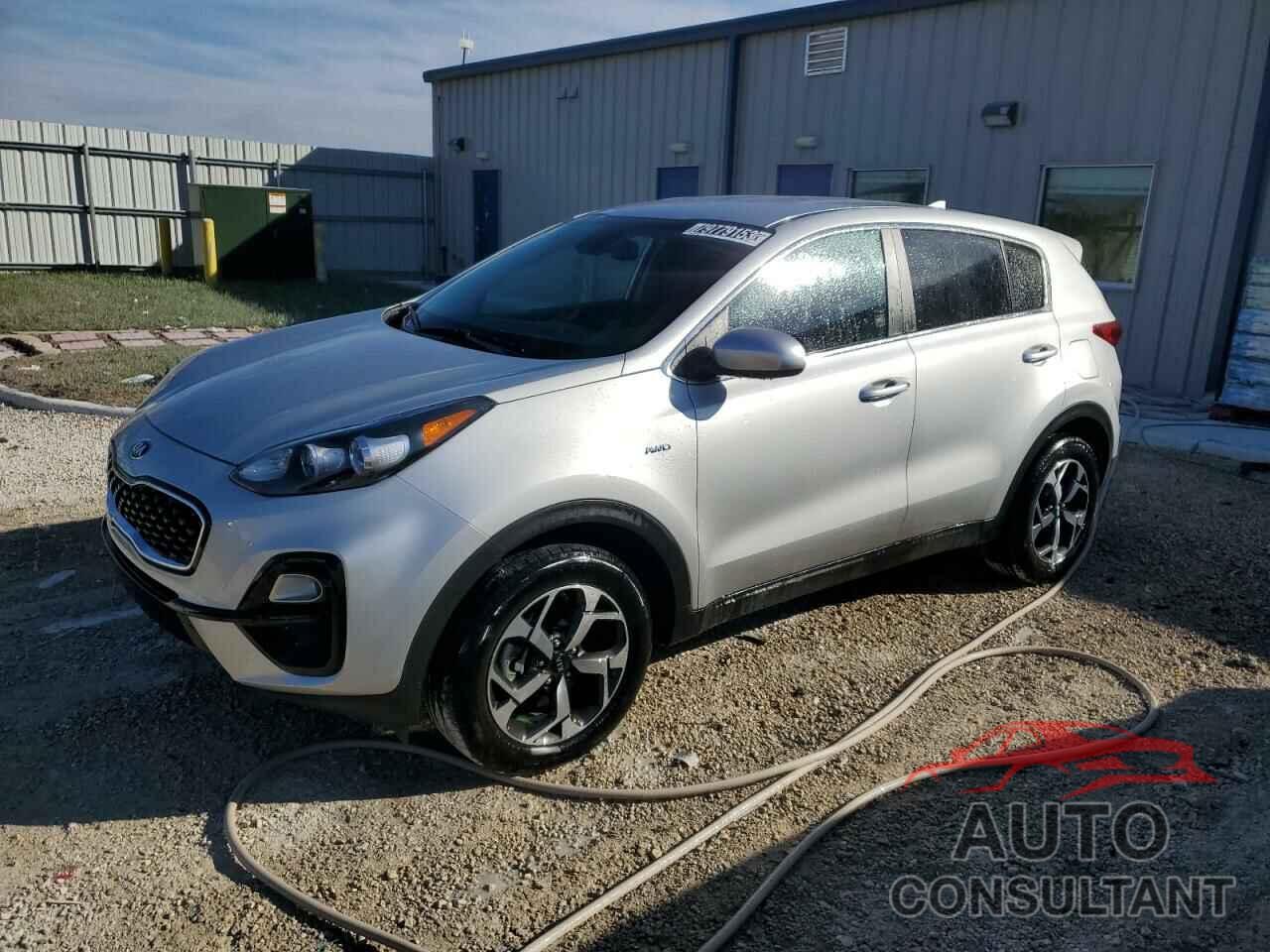 KIA SPORTAGE 2021 - KNDPMCAC8M7864241