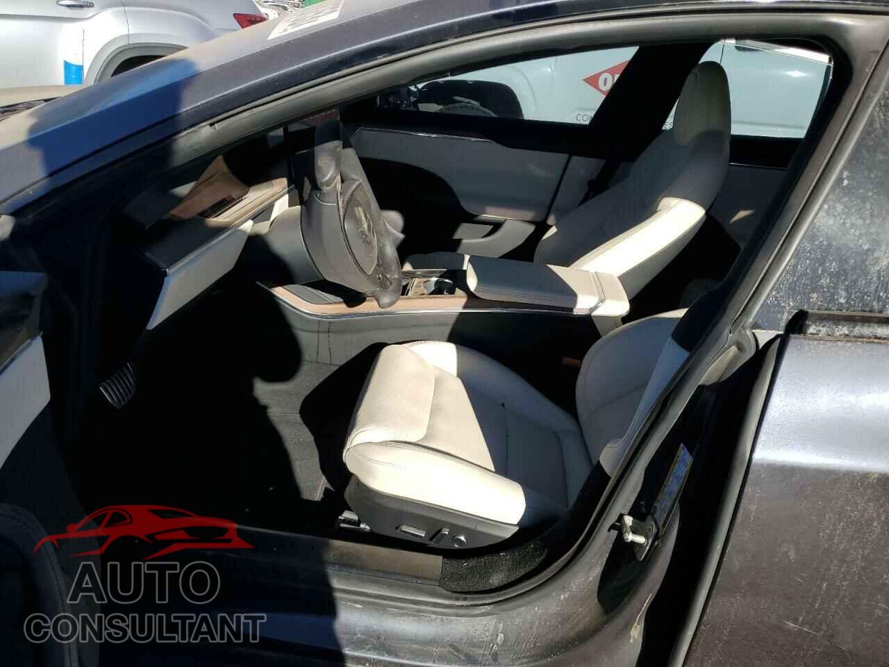TESLA MODEL S 2022 - 5YJSA1E52NF493060