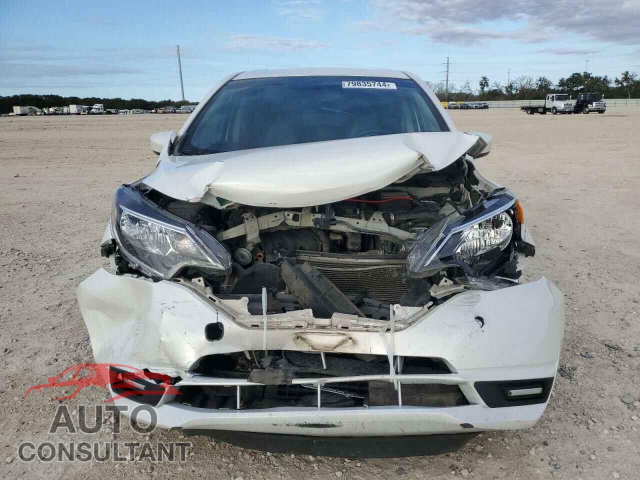 NISSAN VERSA 2017 - 3N1CE2CP1HL366148