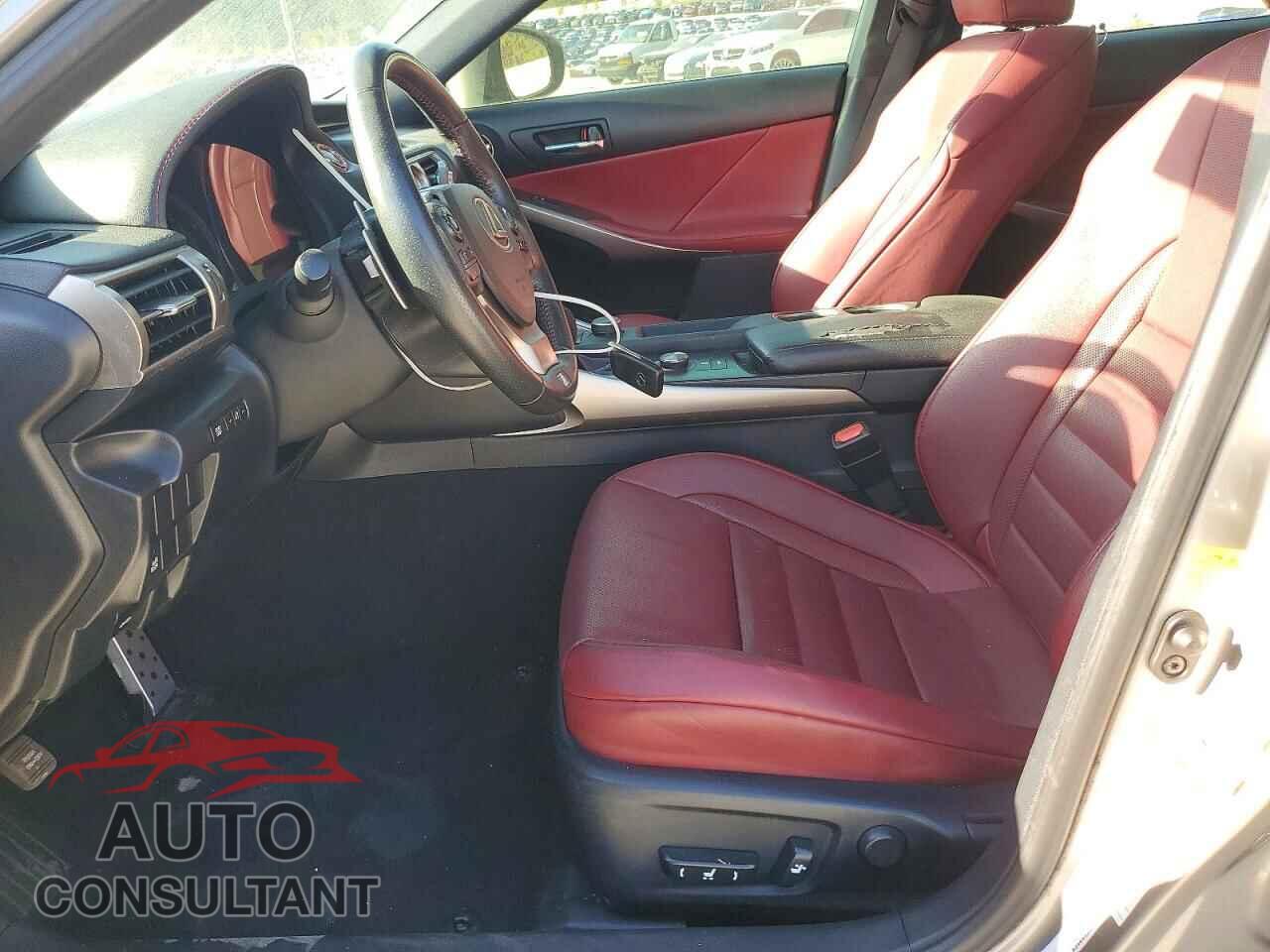 LEXUS IS 2015 - JTHBF1D20F5043871