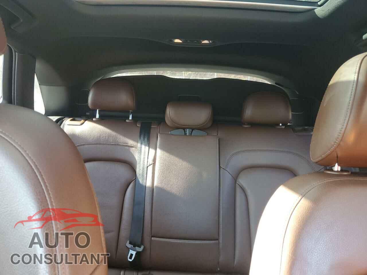 AUDI Q3 2017 - WA1ECCFS2HR009128