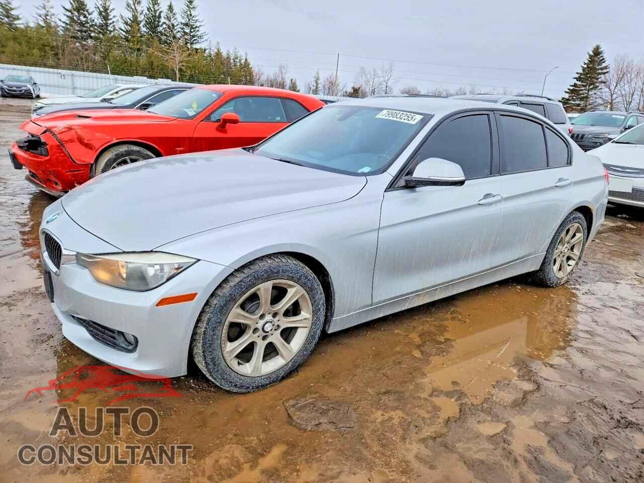 BMW 320 2012 - WBA3B1C50CF078250