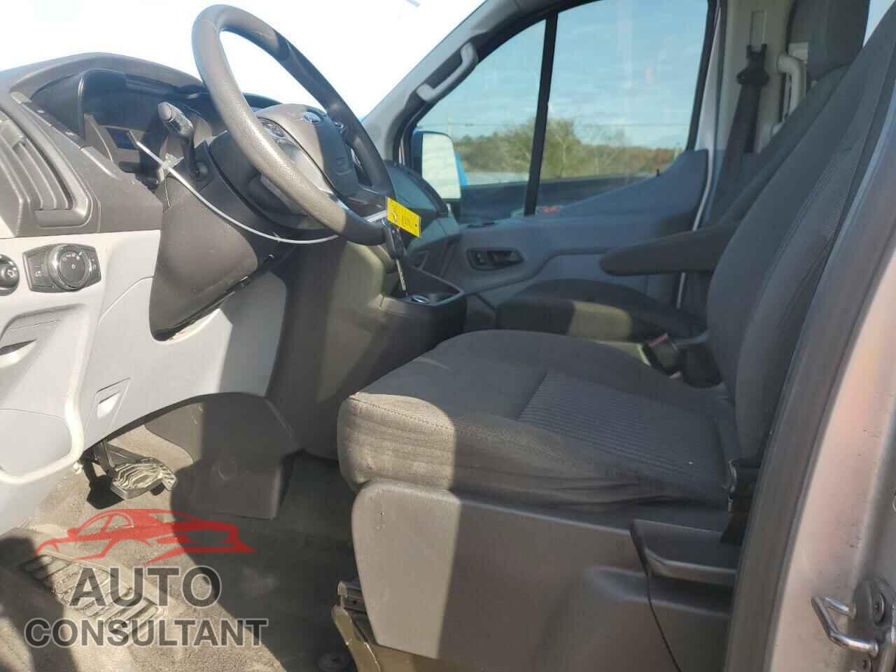 FORD TRANSIT 2018 - 1FBZX2YM9JKA90104