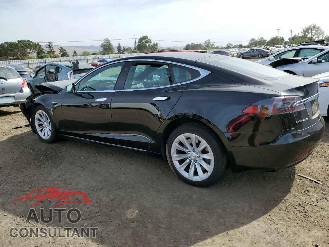 TESLA MODEL S 2017 - 5YJSA1E12HF231086