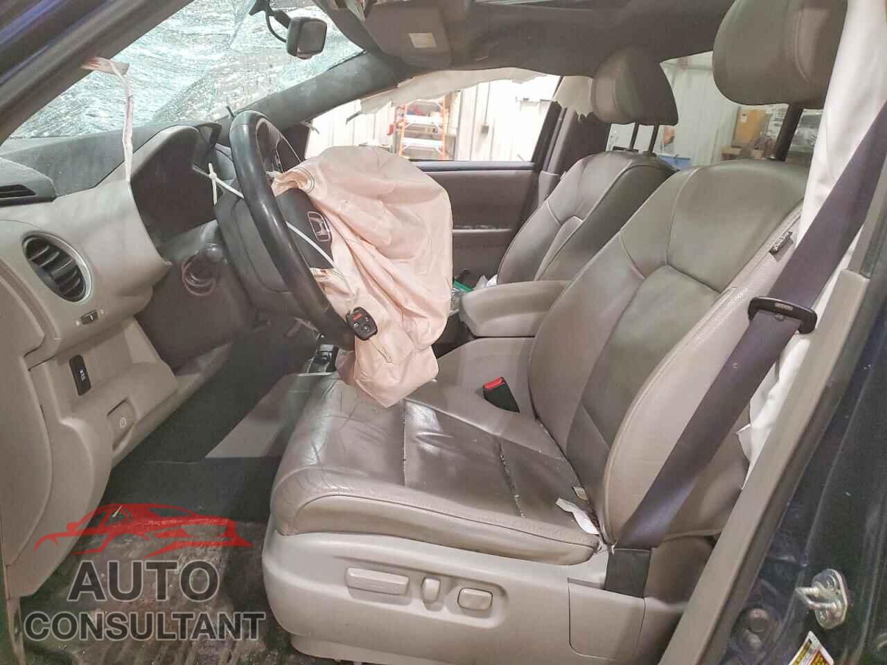 HONDA PILOT 2013 - 5FNYF4H73DB066754