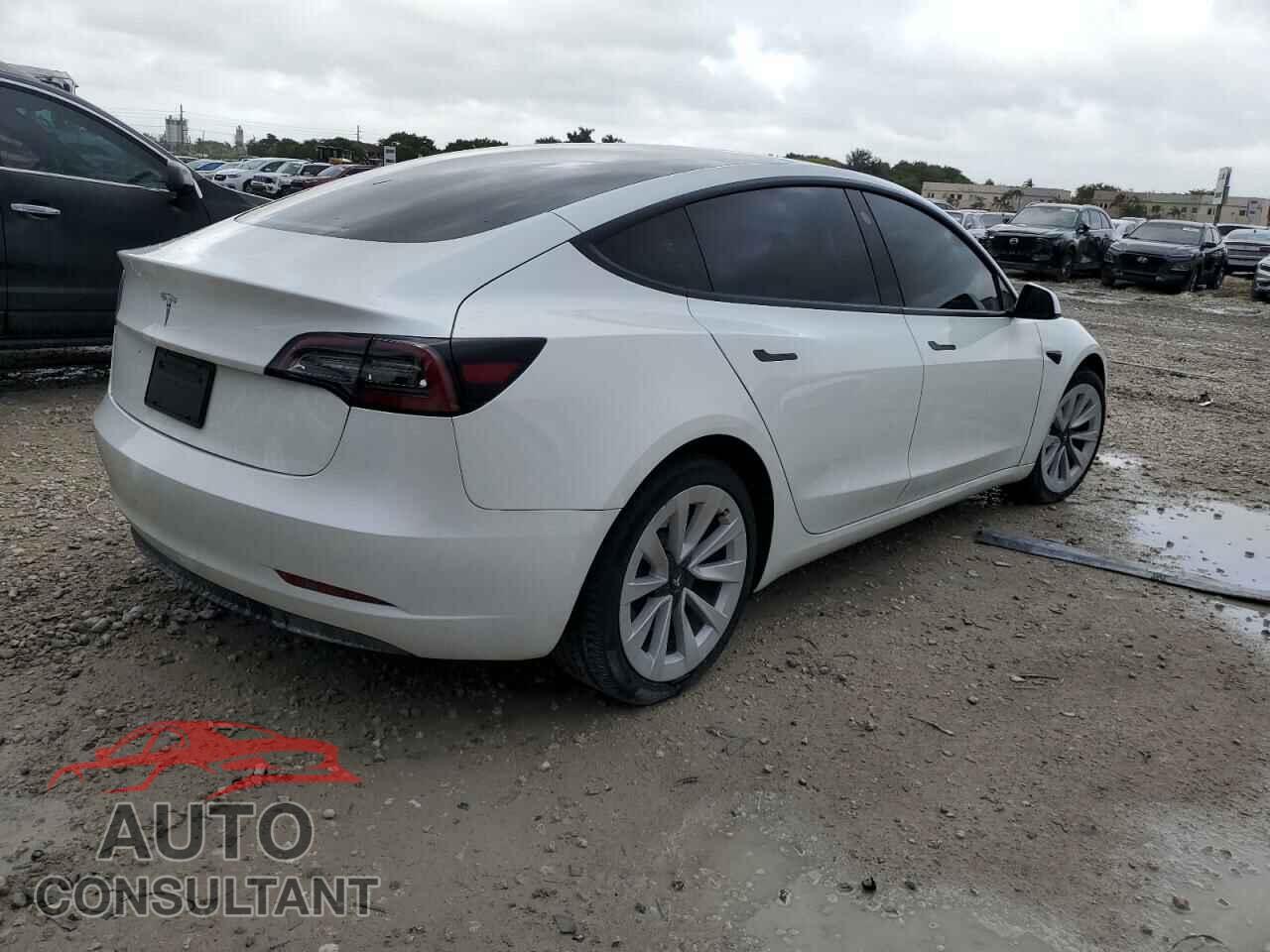 TESLA MODEL 3 2023 - 5YJ3E1EA2PF421512