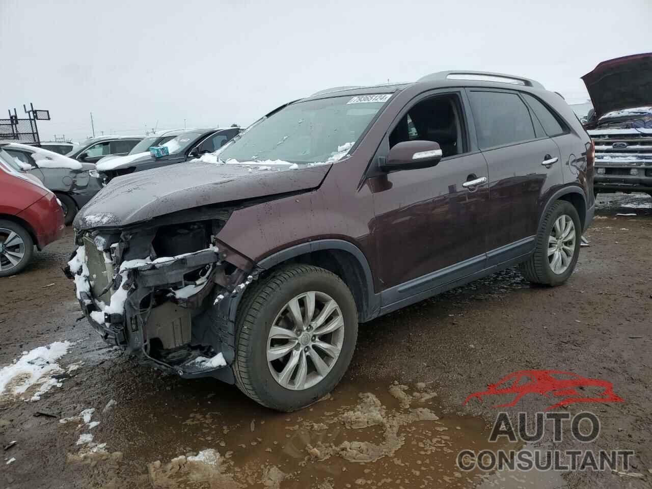 KIA SORENTO 2011 - 5XYKU4A29BG004517