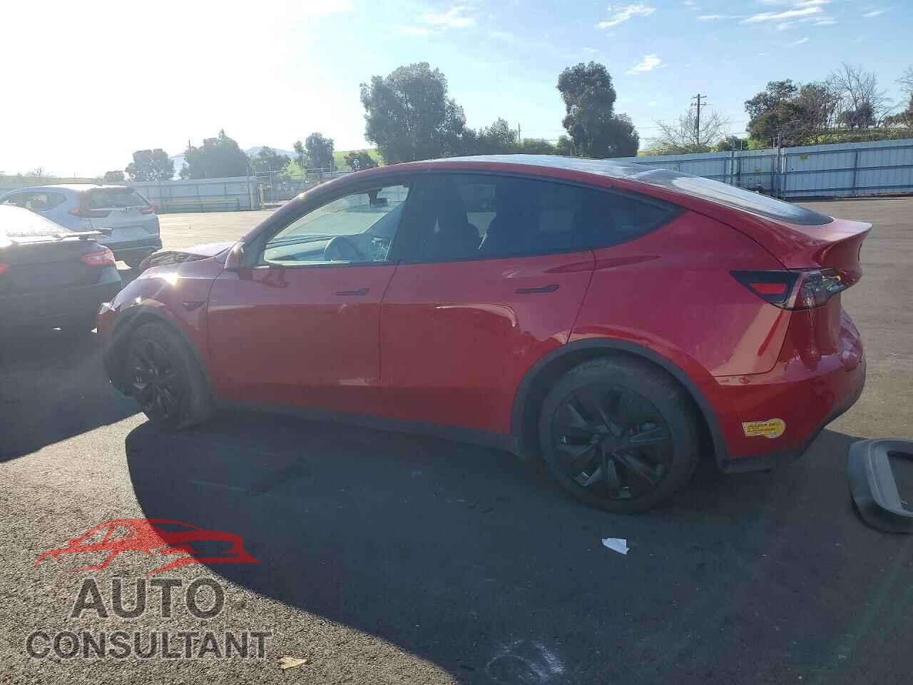 TESLA MODEL Y 2022 - 7SAYGDEE2NF556851