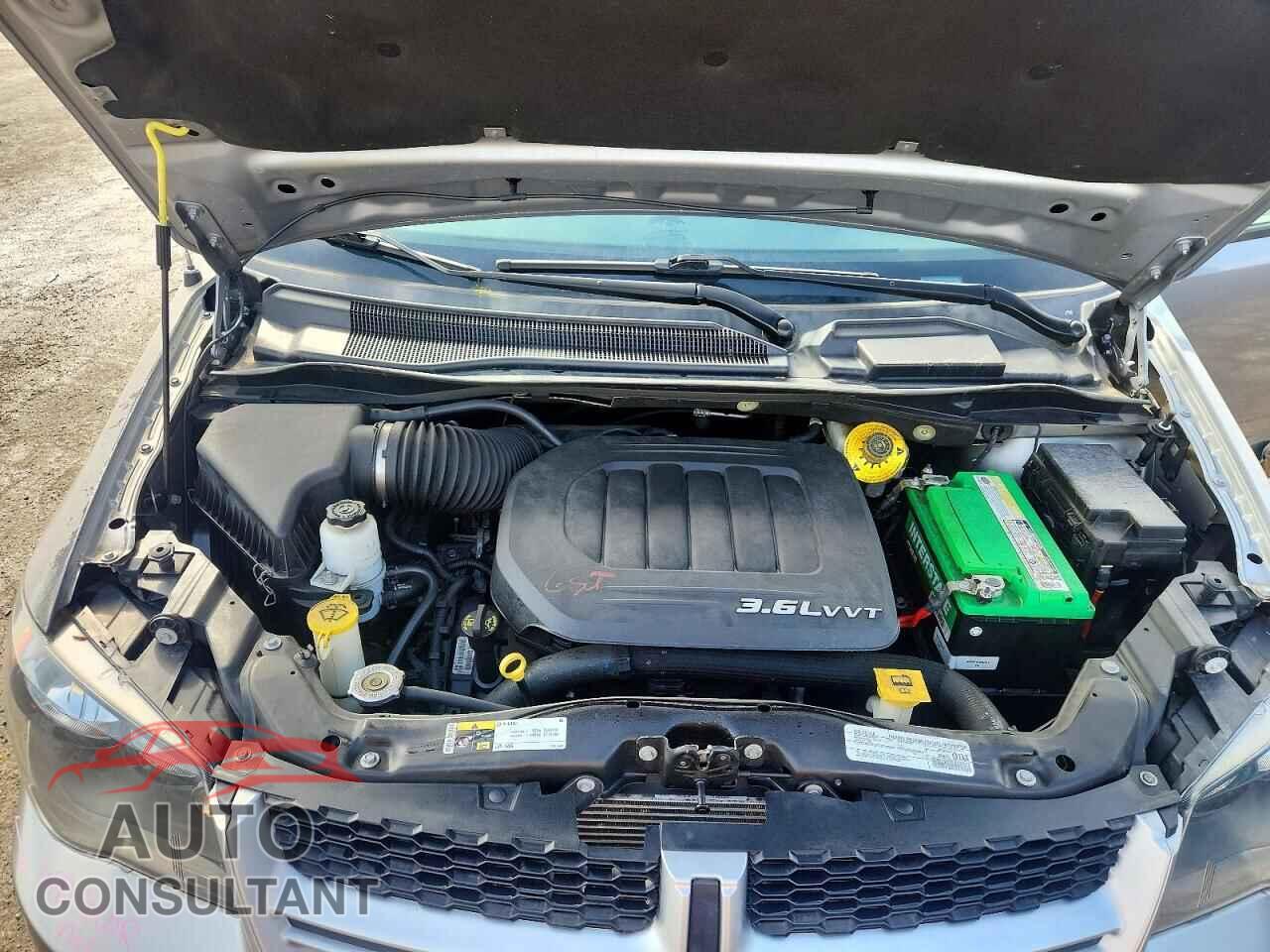 DODGE CARAVAN 2018 - 2C4RDGEG5JR345221