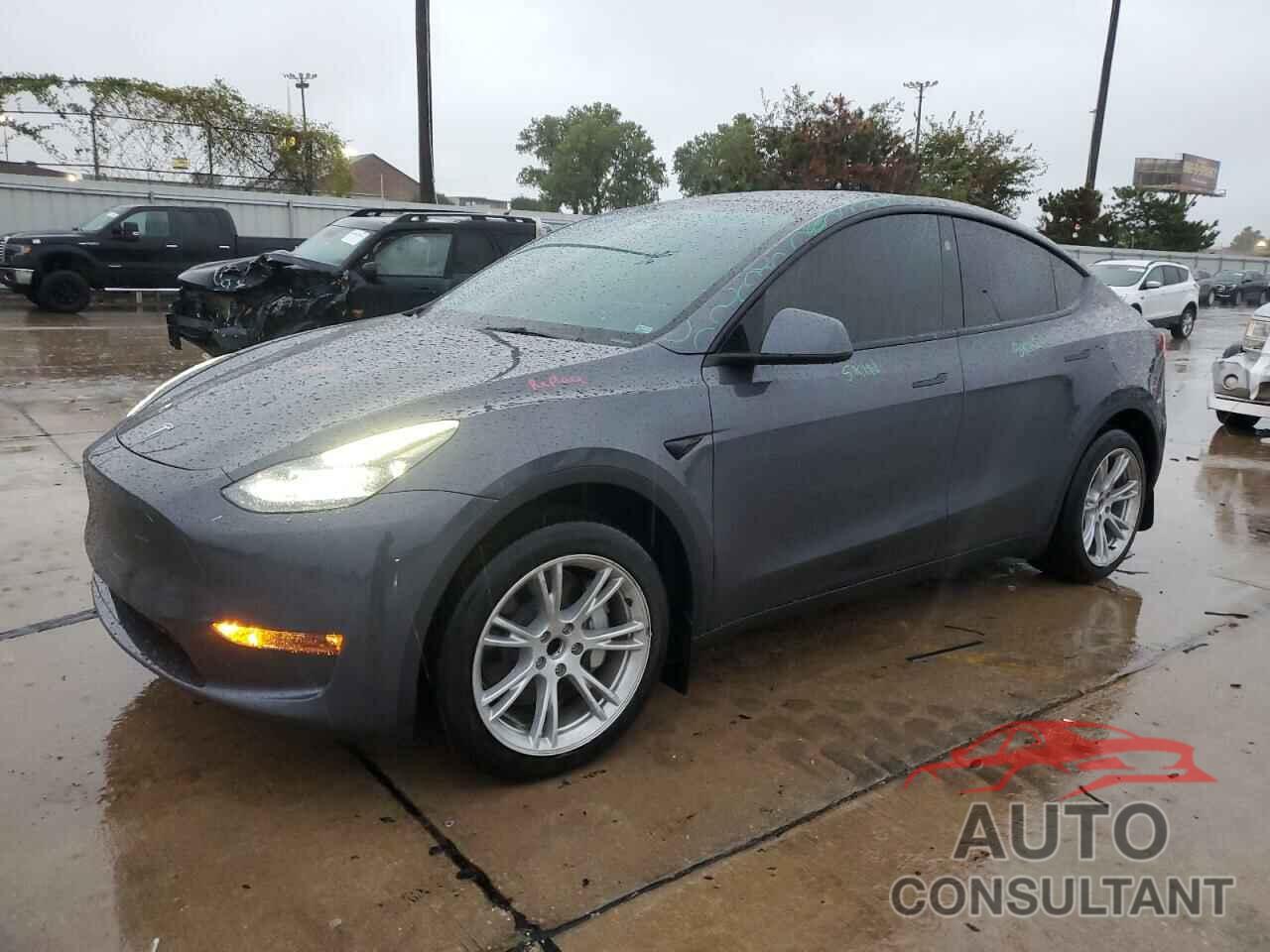 TESLA MODEL Y 2023 - 7SAYGDED7PF960240