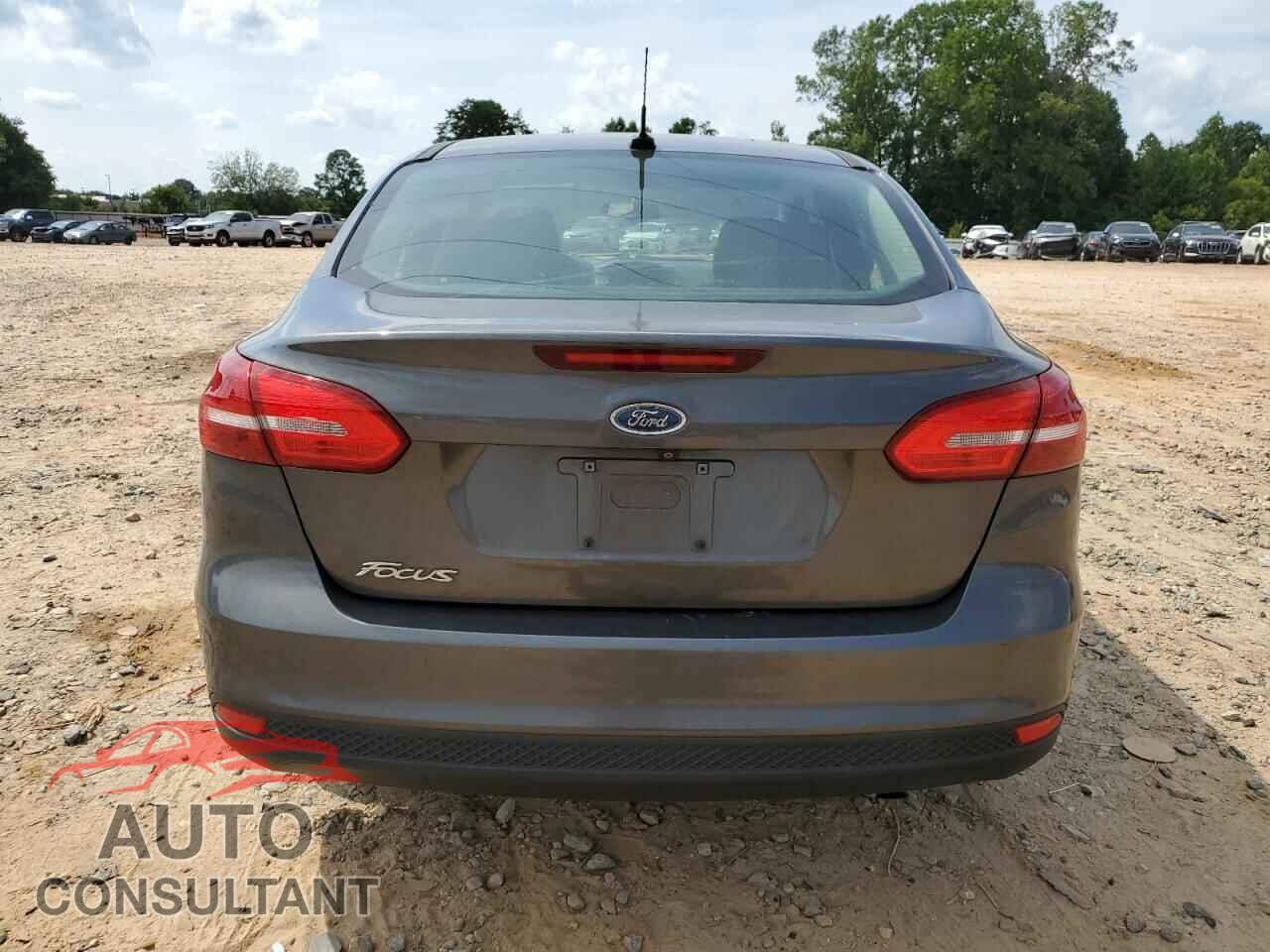 FORD FOCUS 2017 - 1FADP3E25HL317474